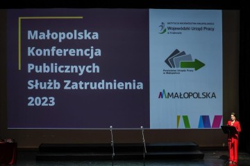 Zdjęcie artykułu Pracownicy Powiatowego Urzędu Pracy dla Powiatu Nowosądeckiego odznaczeni przez Prezydenta RP